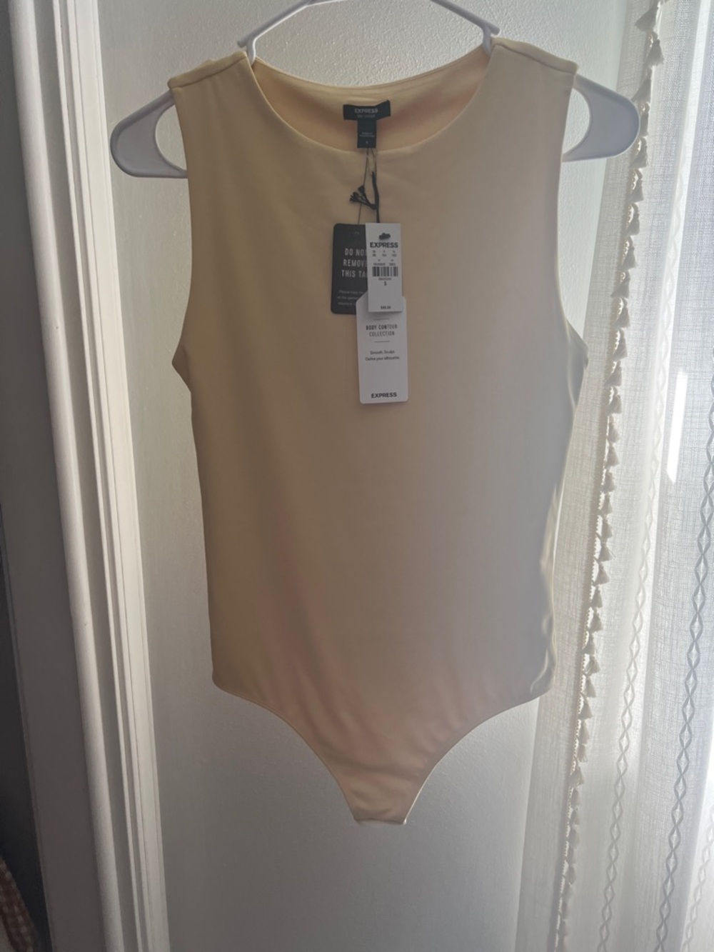Butter yellow Express bodysuit - Picture 2 of 2